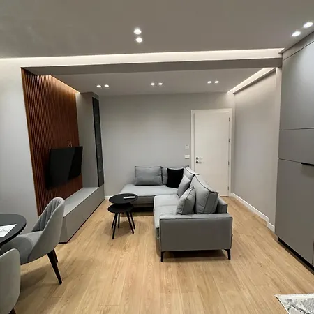 Elrej Apartments Тирана Екстер'єр фото